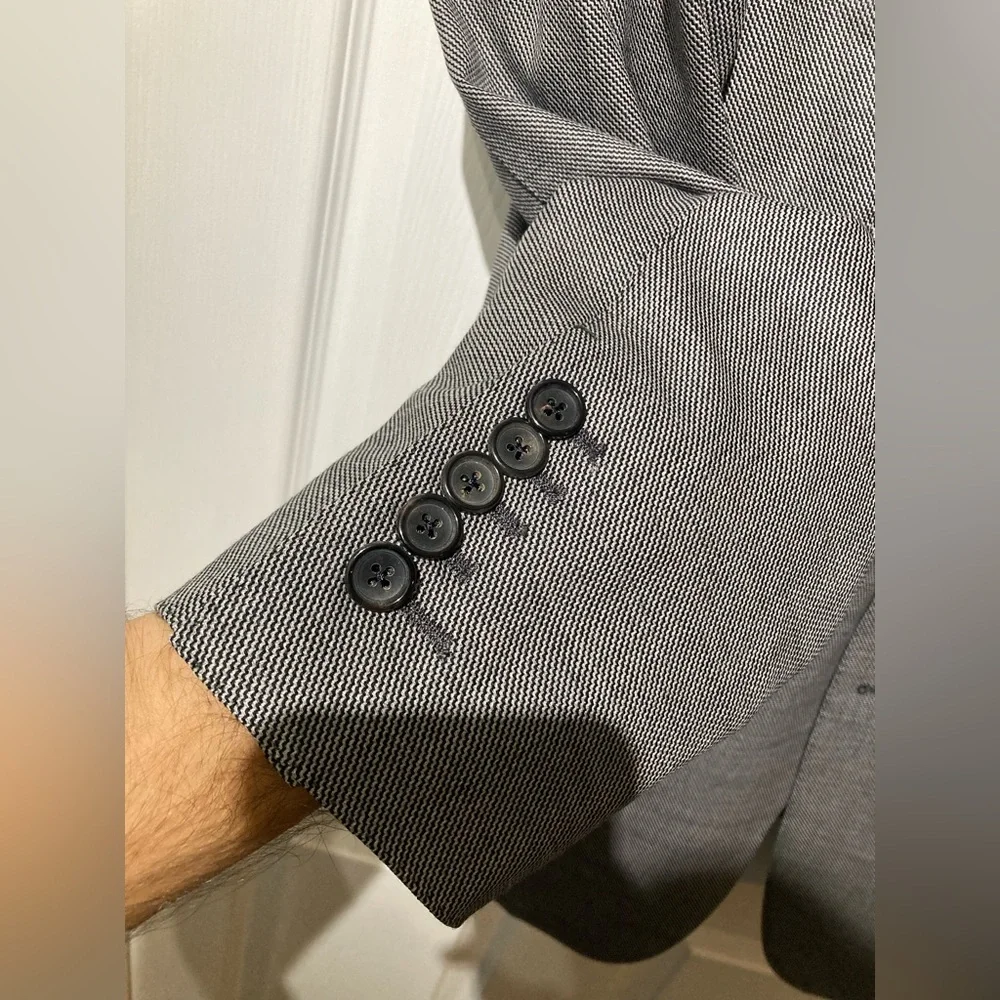 TOM FORD classic medium gray peak lapel 2 piece suit 40 50 - Picture 8 of 11